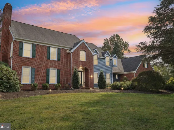 602 John Anthony Dr, West Chester, PA 19382