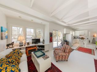 14 Little Neck Rd, Fairhaven, MA 02719