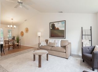 2225 SW 30th Ct, Redmond, OR 97756