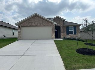 311 Darwin Pl, Lockhart, TX 78644