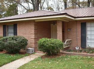 139 Colonial Cir #B, Jackson, MS 39211