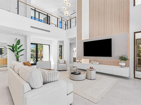 4th image of 3716 Embassy Drive