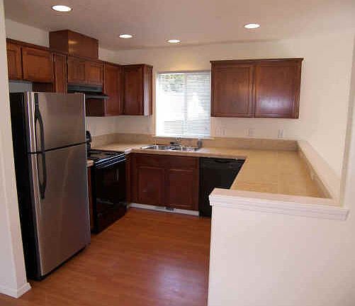 Kitchen - view 1