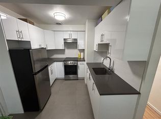 1336 W 14th Ave #1, Vancouver, BC V6H1R1