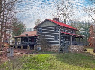 377 W Highway 25 #70, Dandridge, TN 37725