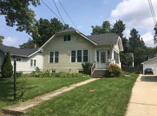 419 Lyon Ave, Wheaton, IL 60187