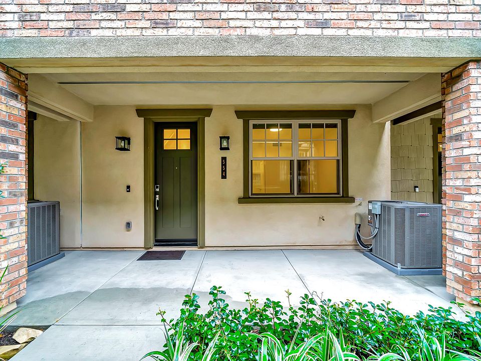 1st image of 554 Boulder Cir #4