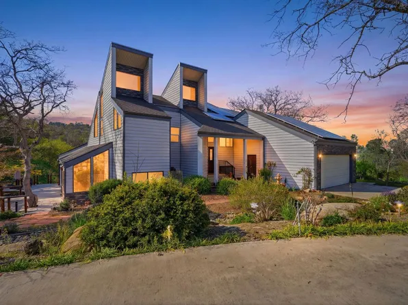 30530 Corral Dr, Coarsegold, CA 93614