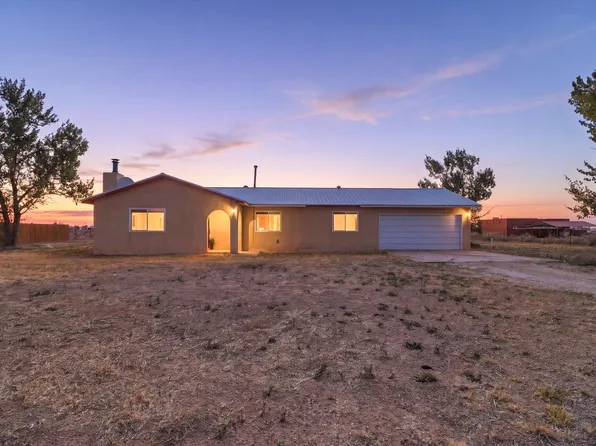 925 Salt Missions Trl, Moriarty, NM 87035