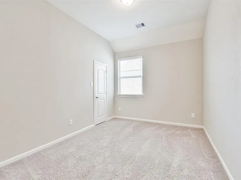 226 Biltmore Loop — Photo 24