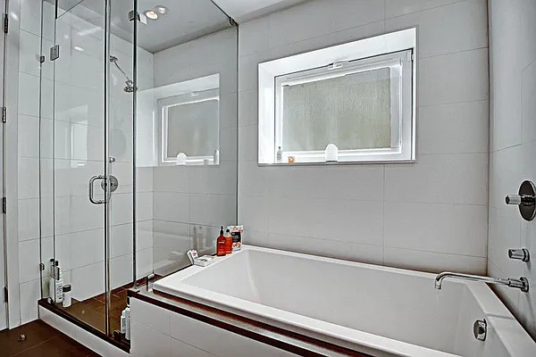 Rented by Kian Realty | media 13