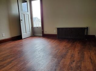 815 Minnesota Ave APT 4, South Milwaukee, WI 53172