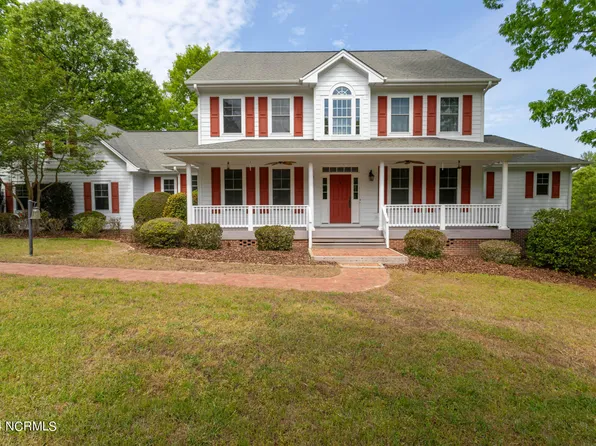 195 Shagbark Court, West End, NC 27376