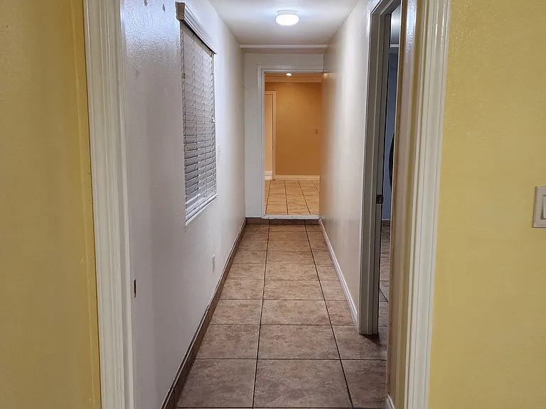 2906 E Bellamy Ave — Photo 7