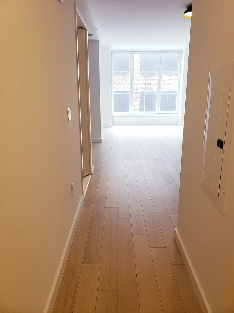 535 West 43rd Street — Photo 4