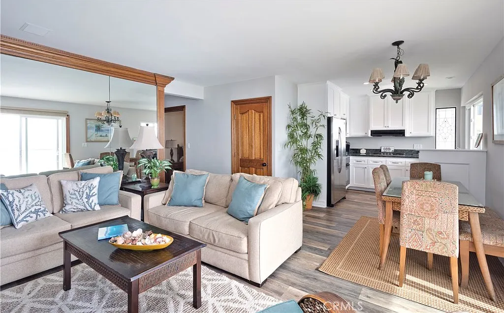 3 bed, 1500 sqft, $14,000 — Photo 3