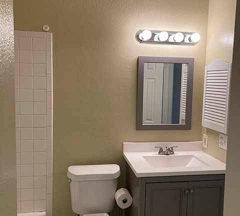 5th image of 3403 Ridge Country St