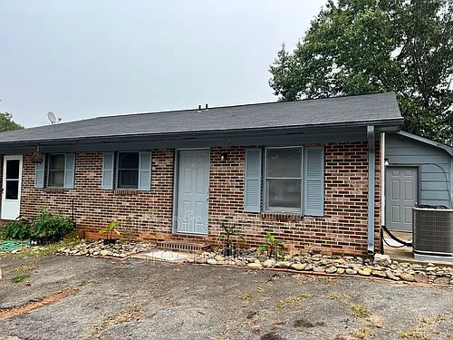 13 Melissa Ct #C Photo 1 13 Melissa Ct #C Photo 1