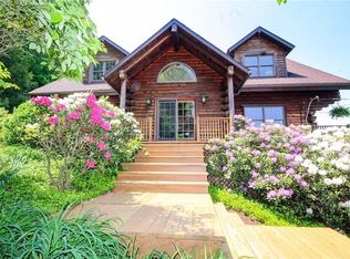 495 Sugar Camp Rd, Venetia, PA 15367