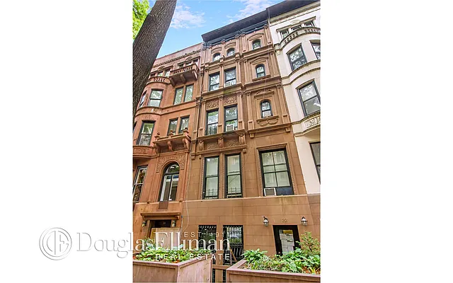Rented by Douglas Elliman | media 13