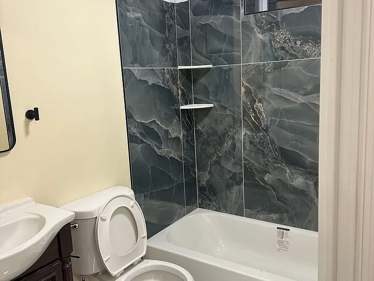 922 Forrester Ave — Photo 9
