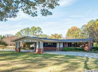 2008 Brookmanor Dr SE, Decatur, AL 35601