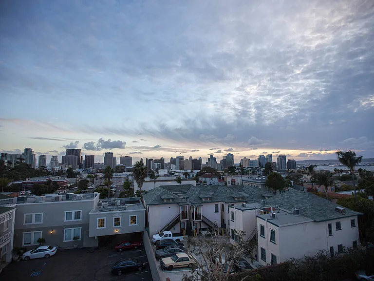 2142 5th Ave — Photo 33