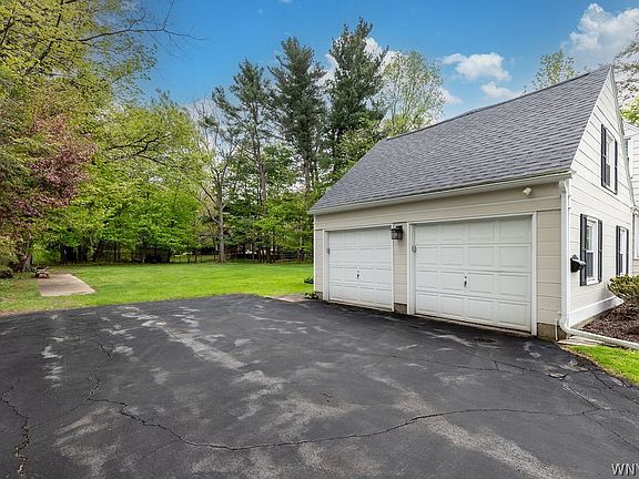 4th image of 4379 Freeman Rd