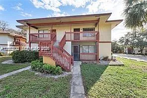 2070 NW 43rd Ter #6
