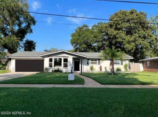 2015 Visconti Dr, Jacksonville, FL 32211