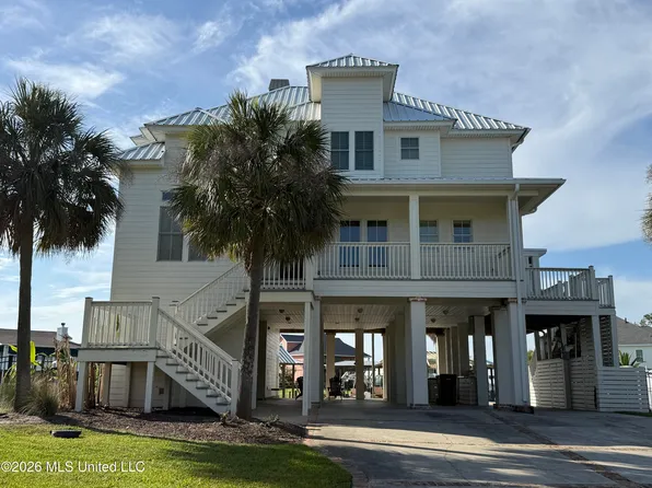 503 Fairway Dr, Pass Christian, MS 39571