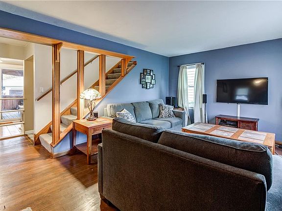 4th image of 731 Longfellow Dr