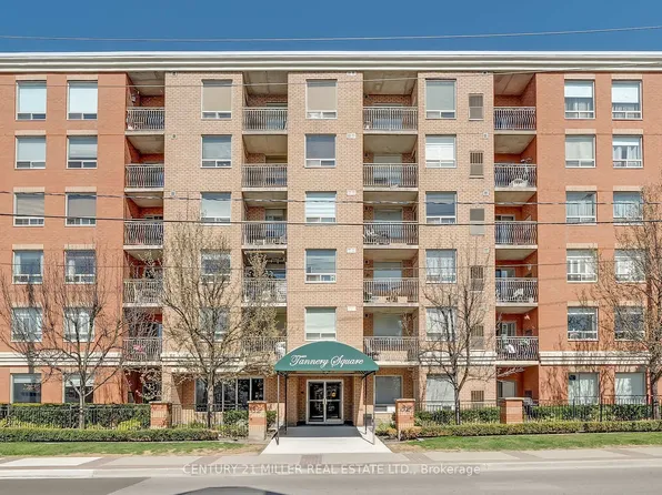 32 Tannery St #608, Mississauga, ON L5M 6T6