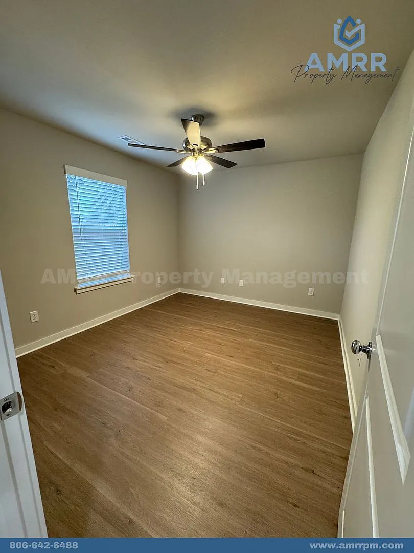 NEW 2 Bedroom In Centerton! — Photo 3
