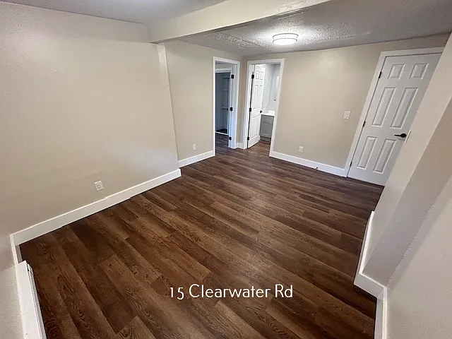 15 Clearwater Rd #8 — Photo 5