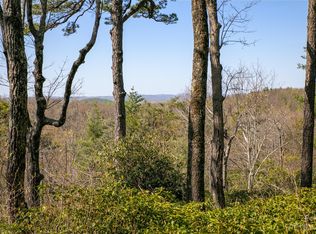 32 Sahalee Trl, Hendersonville, NC 28739