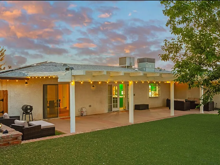 7607 Lucerne Vista Ave — Photo 22
