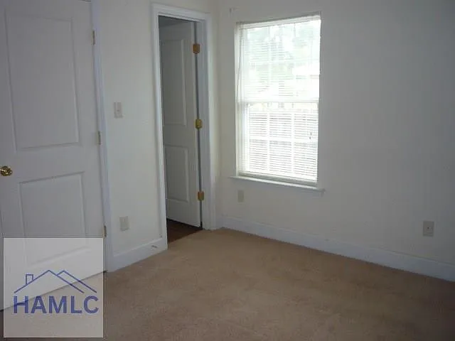 1113-12 Kelly Dr — Photo 5