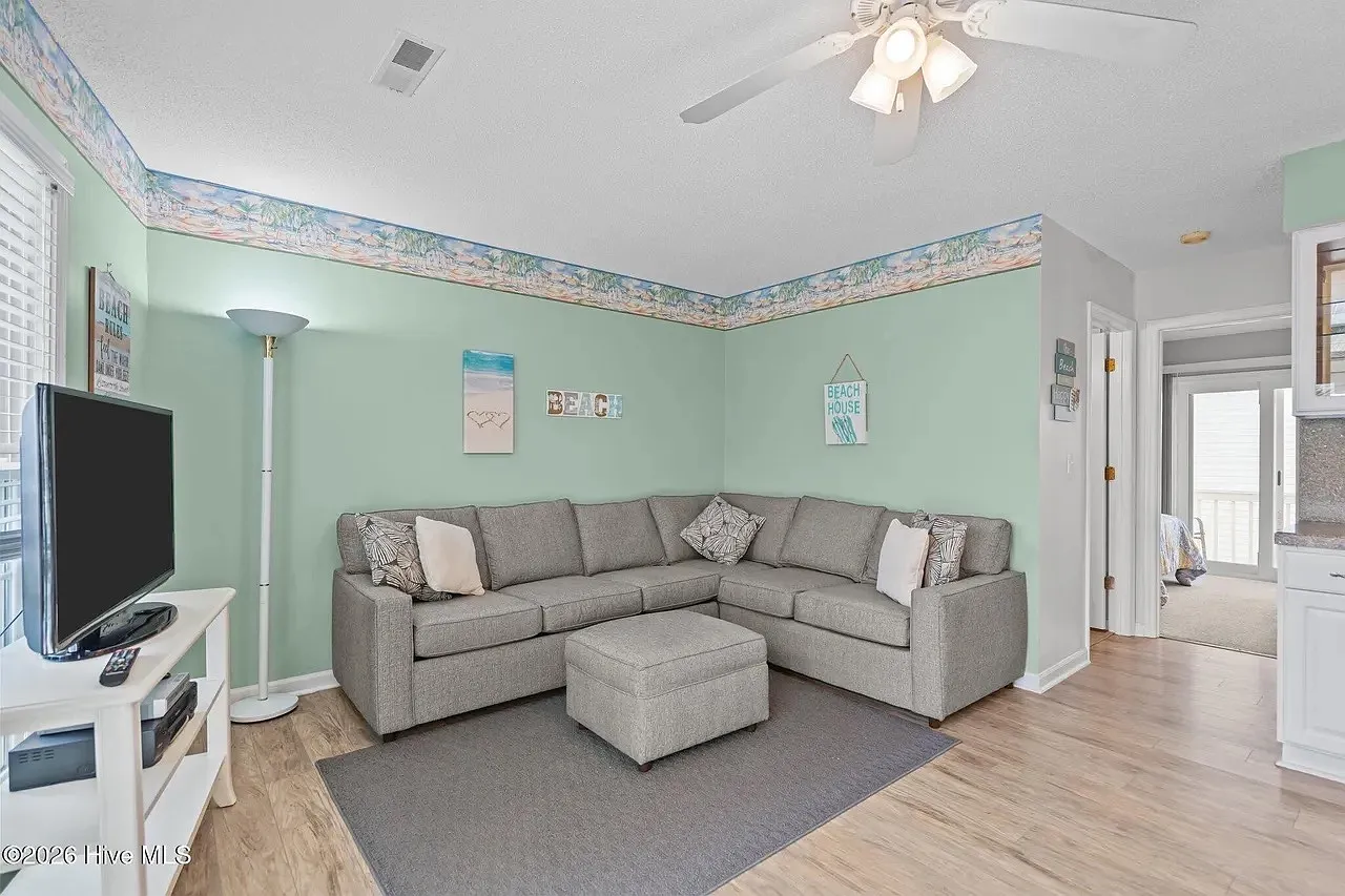 1314 Lake Park Blvd S - 1314 SLPB Unit 4 — Photo 2