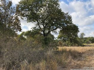 335 Spur Rdg, San Antonio, TX 78264