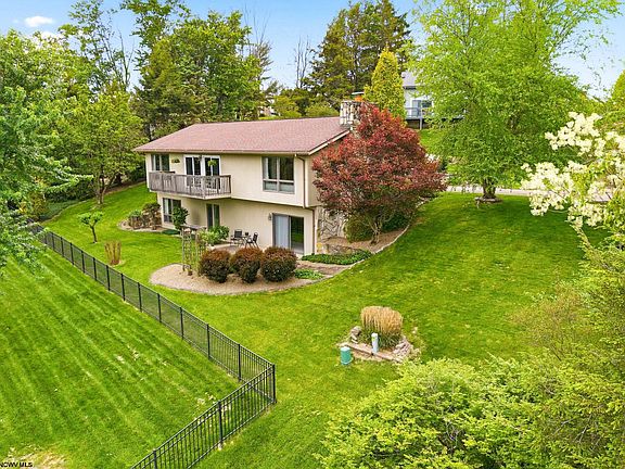 4th image of 2 Ridge Pl