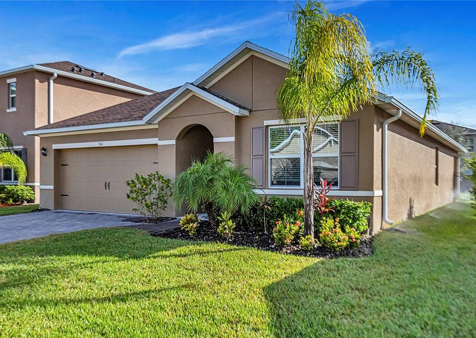 1st image of 842 Lazio Cir #842