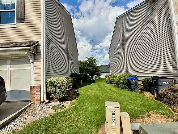 2nd image of 3152 Creston Park Ct