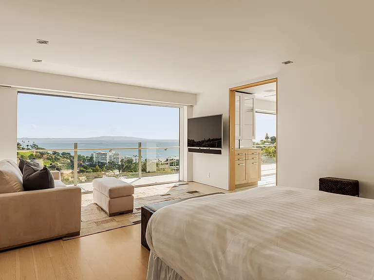 475 Paseo Miramar — Photo 48