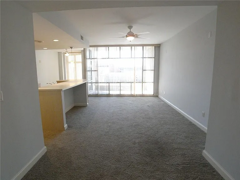 250 Park Avenue West NW #NW-712-712 — Photo 6
