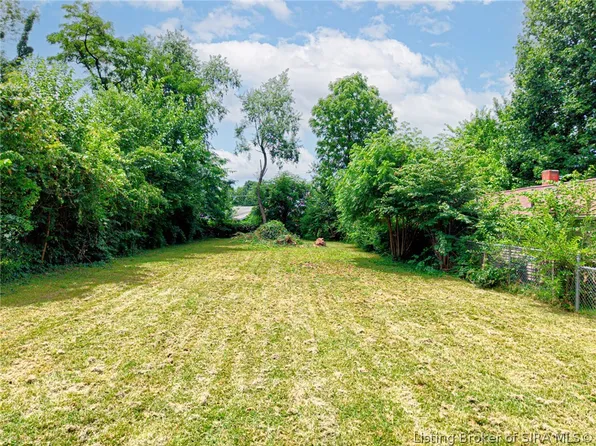 1013 Coots Avenue, Jeffersonville, IN 47130