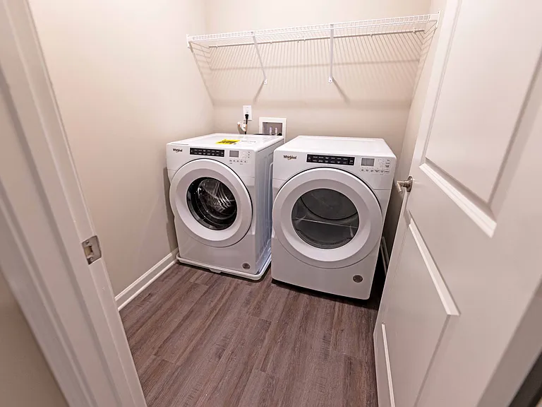 Tessa Barrow Crossing Townhomes — Photo 20