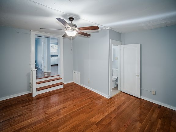 3rd image of 706 Chickamauga Ave #14096567