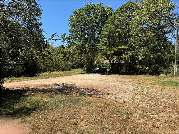 4th image of 3941-3953 N Gulley Rd