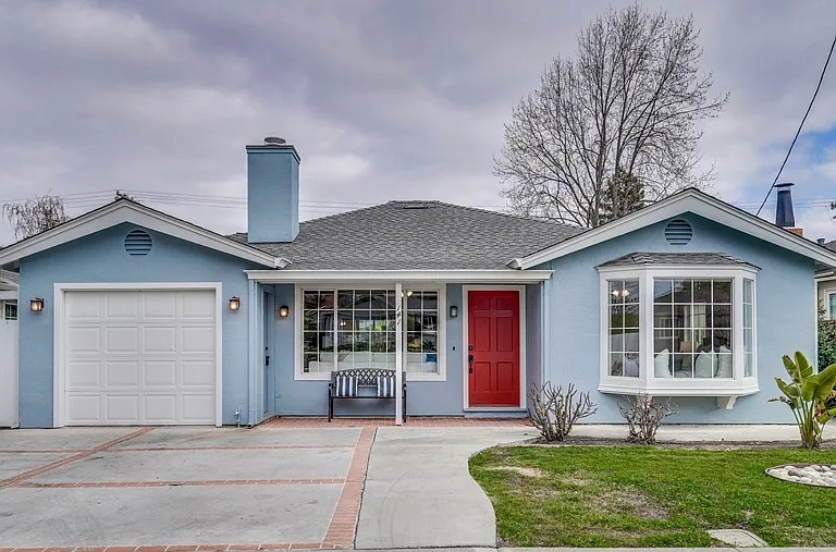 141 Nimitz Ave — Photo 1